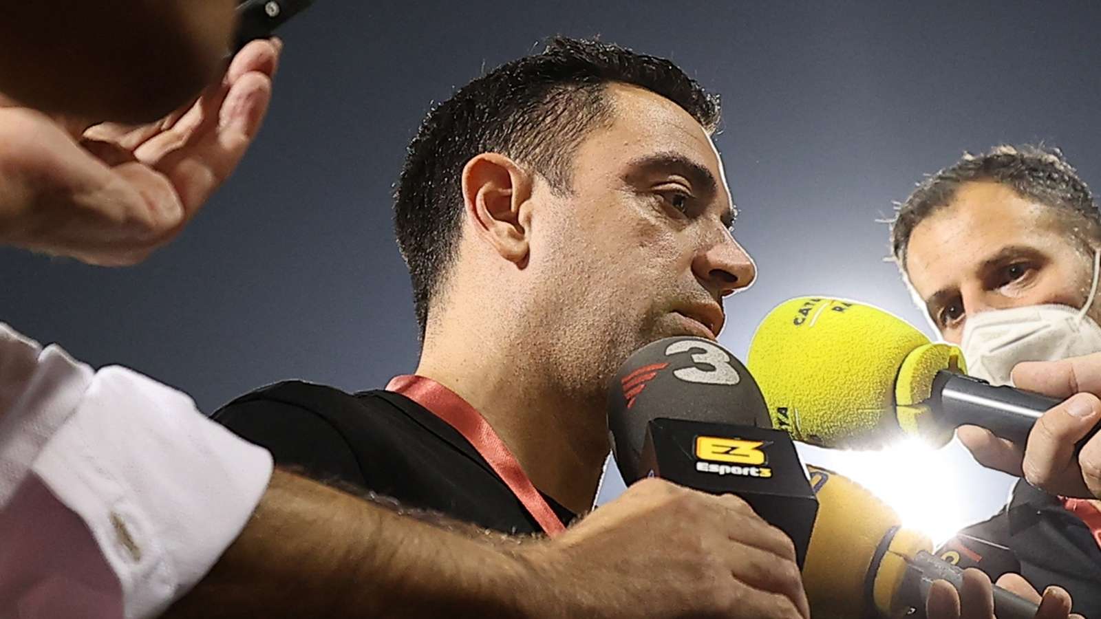 比赛背后的 比赛背后的